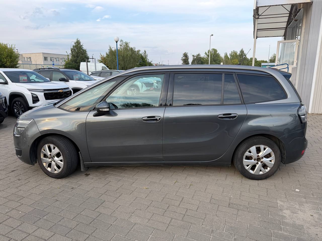 Фото автомобиля 7