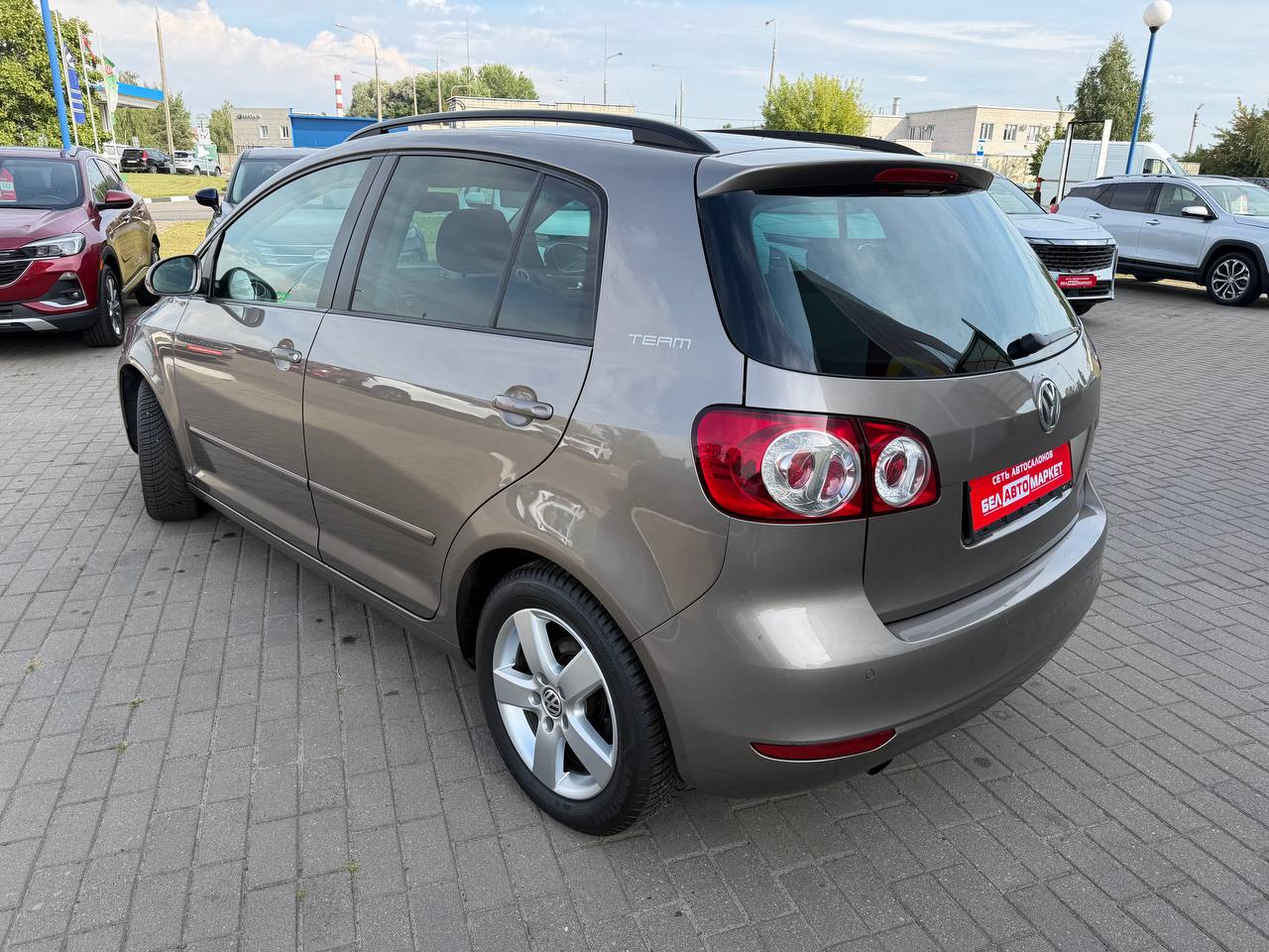 Фото автомобиля 6