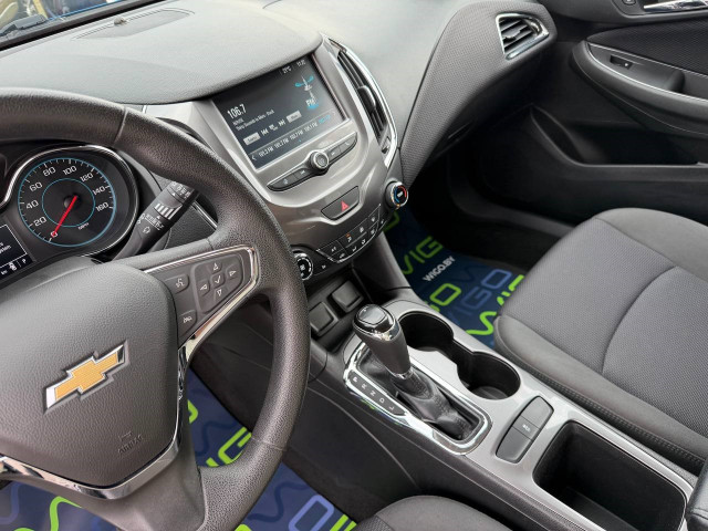 Фото автомобиля 12