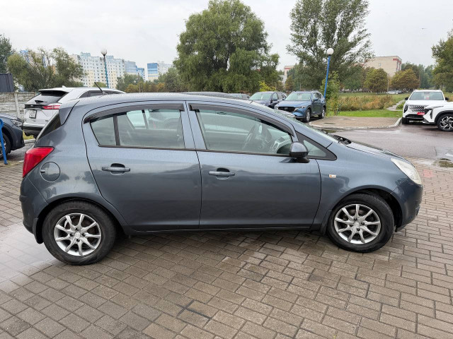 Фото автомобиля 2