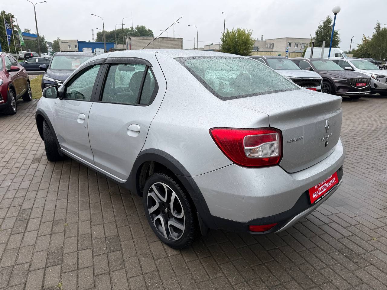 Фото автомобиля 6