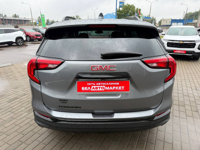 Фото автомобиля 5