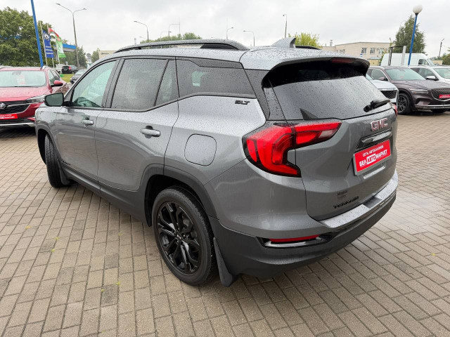 Фото автомобиля 6