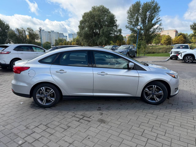 Фото автомобиля 2