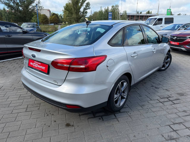 Фото автомобиля 5