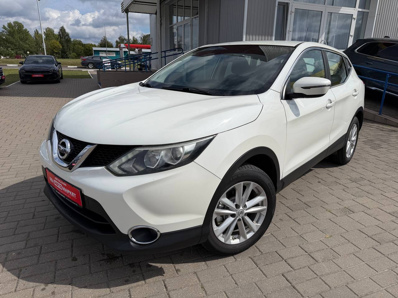 авто с пробегом nissan qashqai 2014