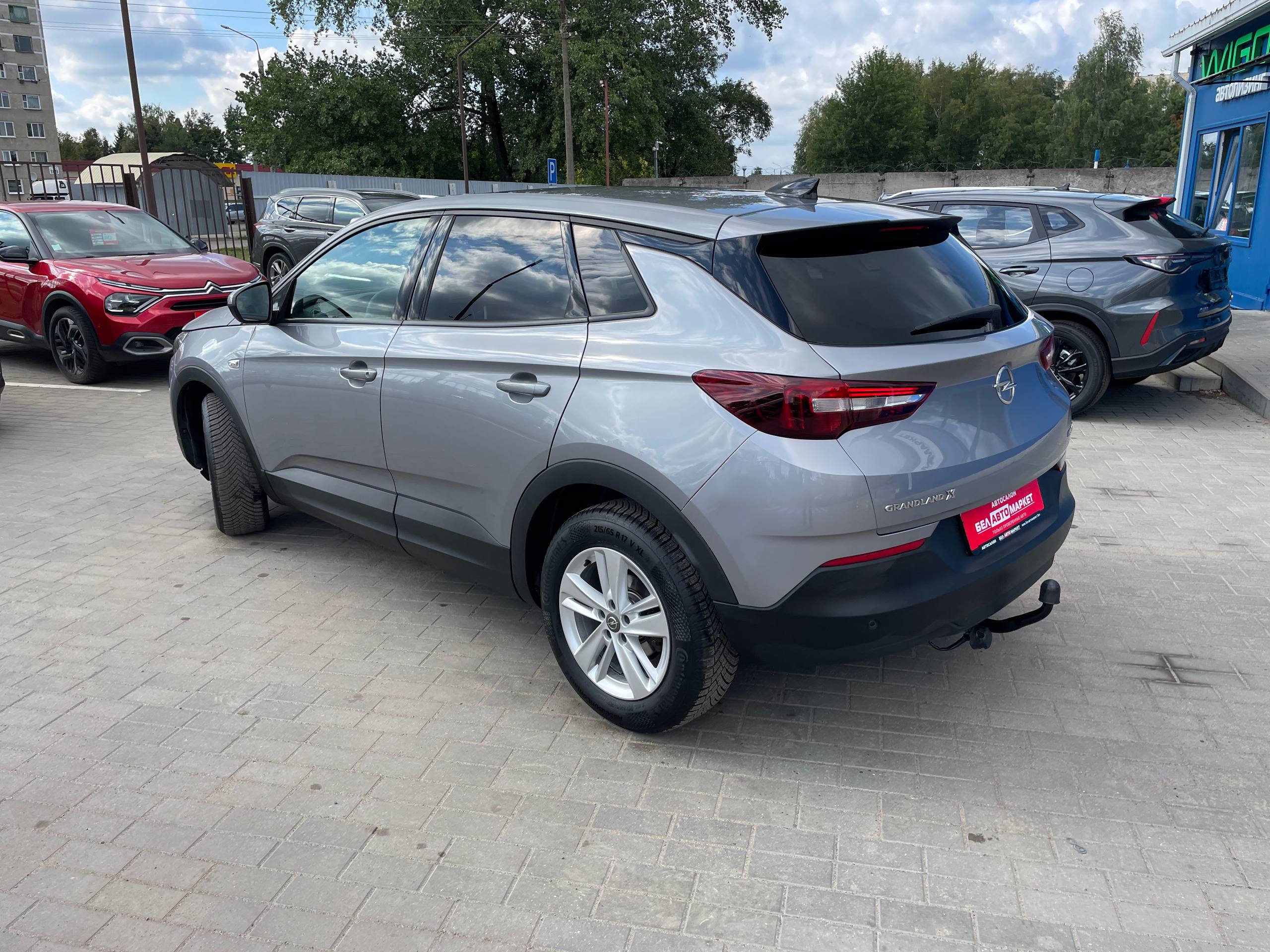 Фото автомобиля 10