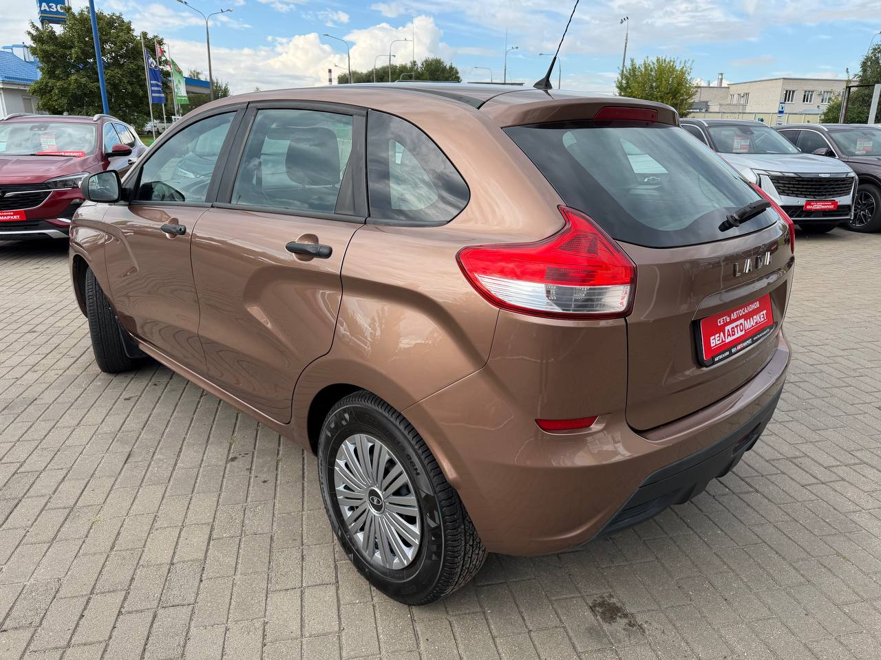 Фото автомобиля 7