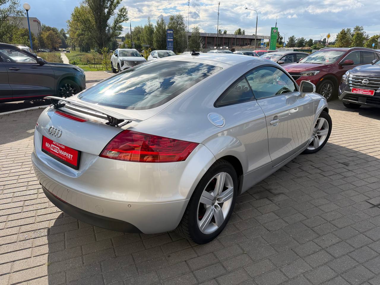 Фото автомобиля 5