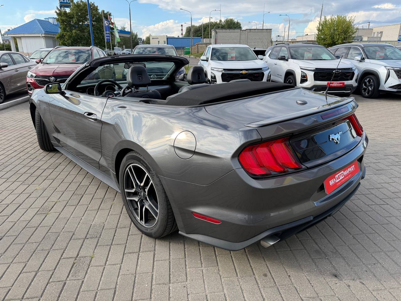 Фото автомобиля 6
