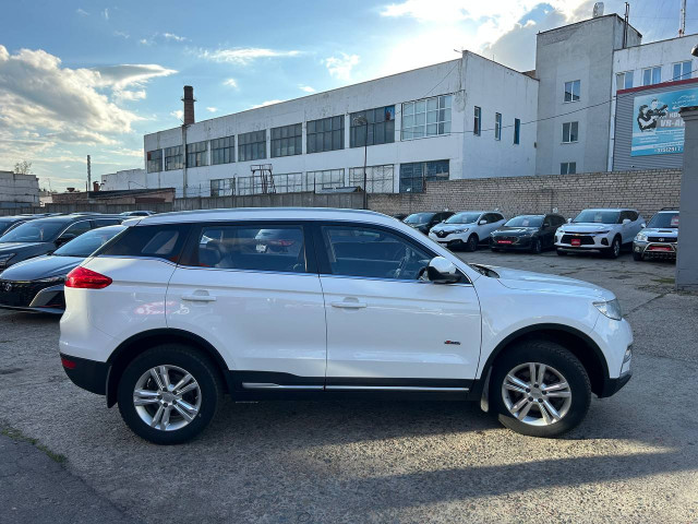 Фото автомобиля 3