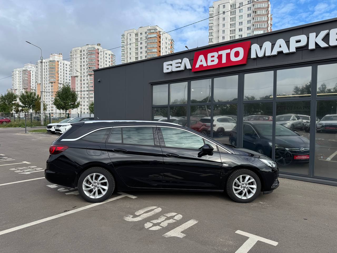 Фото автомобиля 3