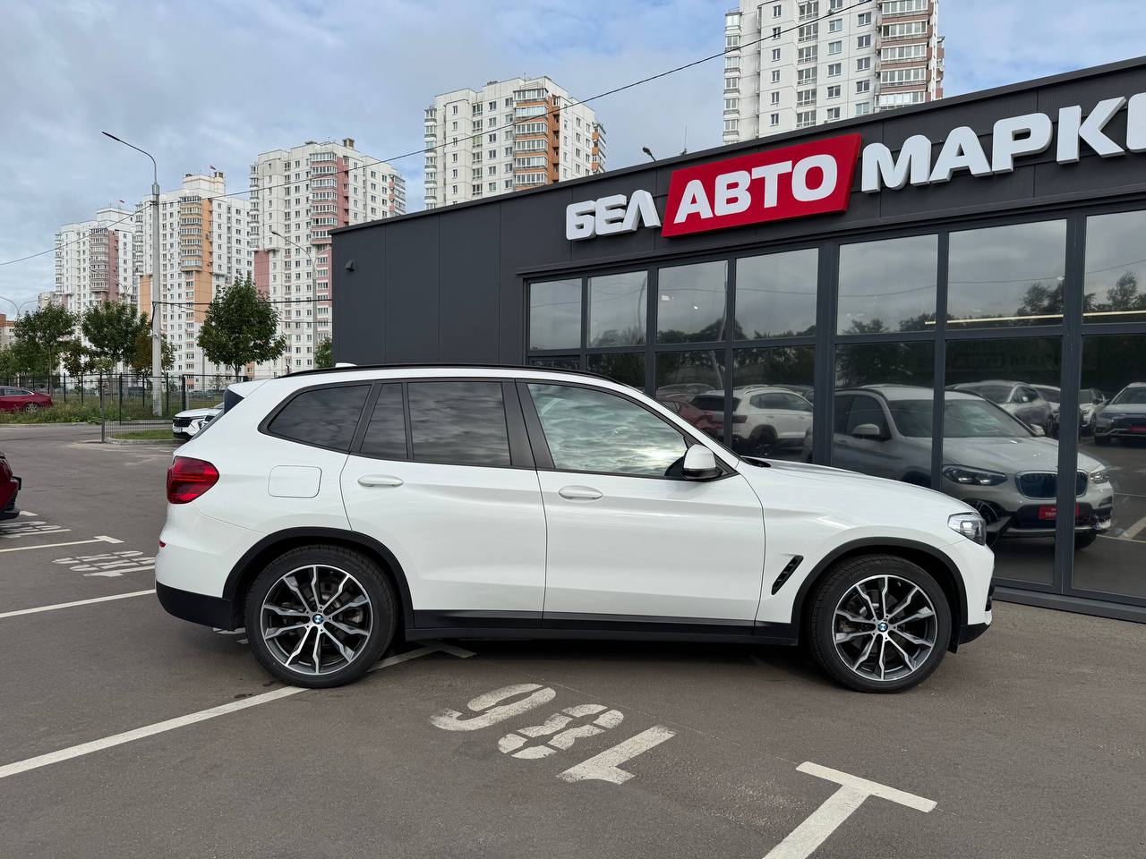 Фото автомобиля 2