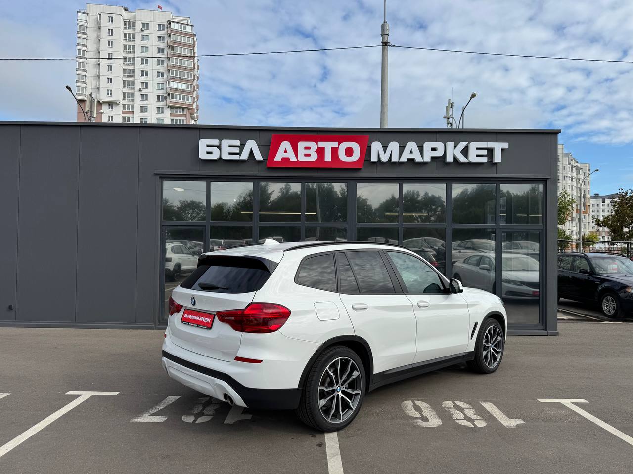 Фото автомобиля 3