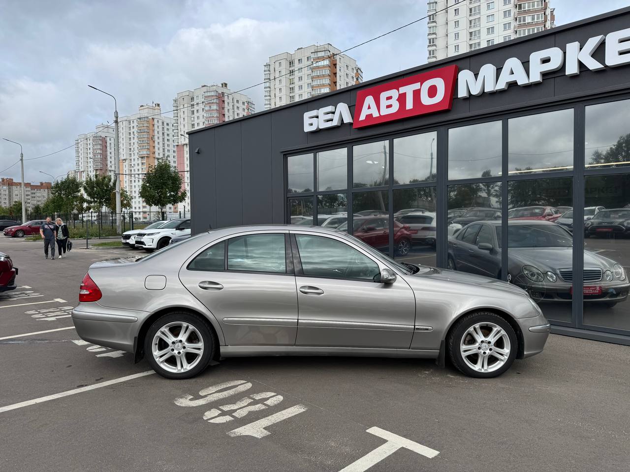 Фото автомобиля 3