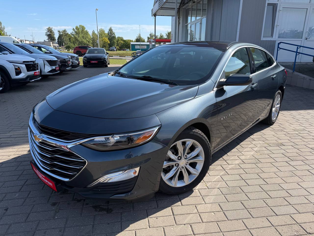авто с пробегом chevrolet malibu 2018