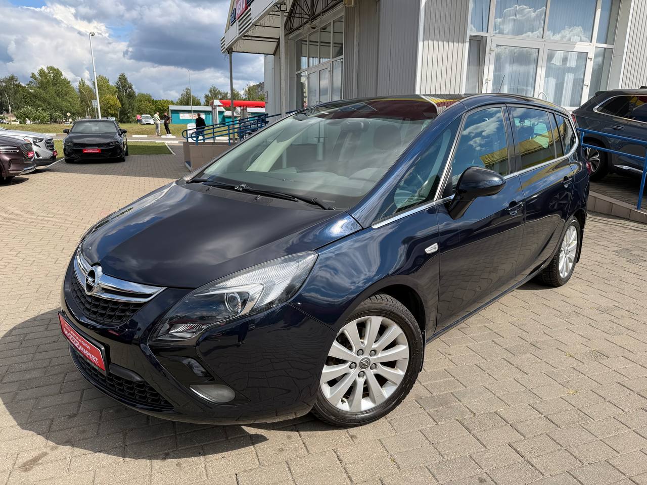 авто с пробегом opel zafira 2012