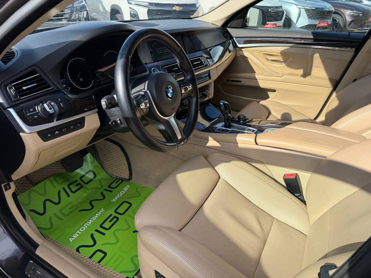 Фото автомобиля 10