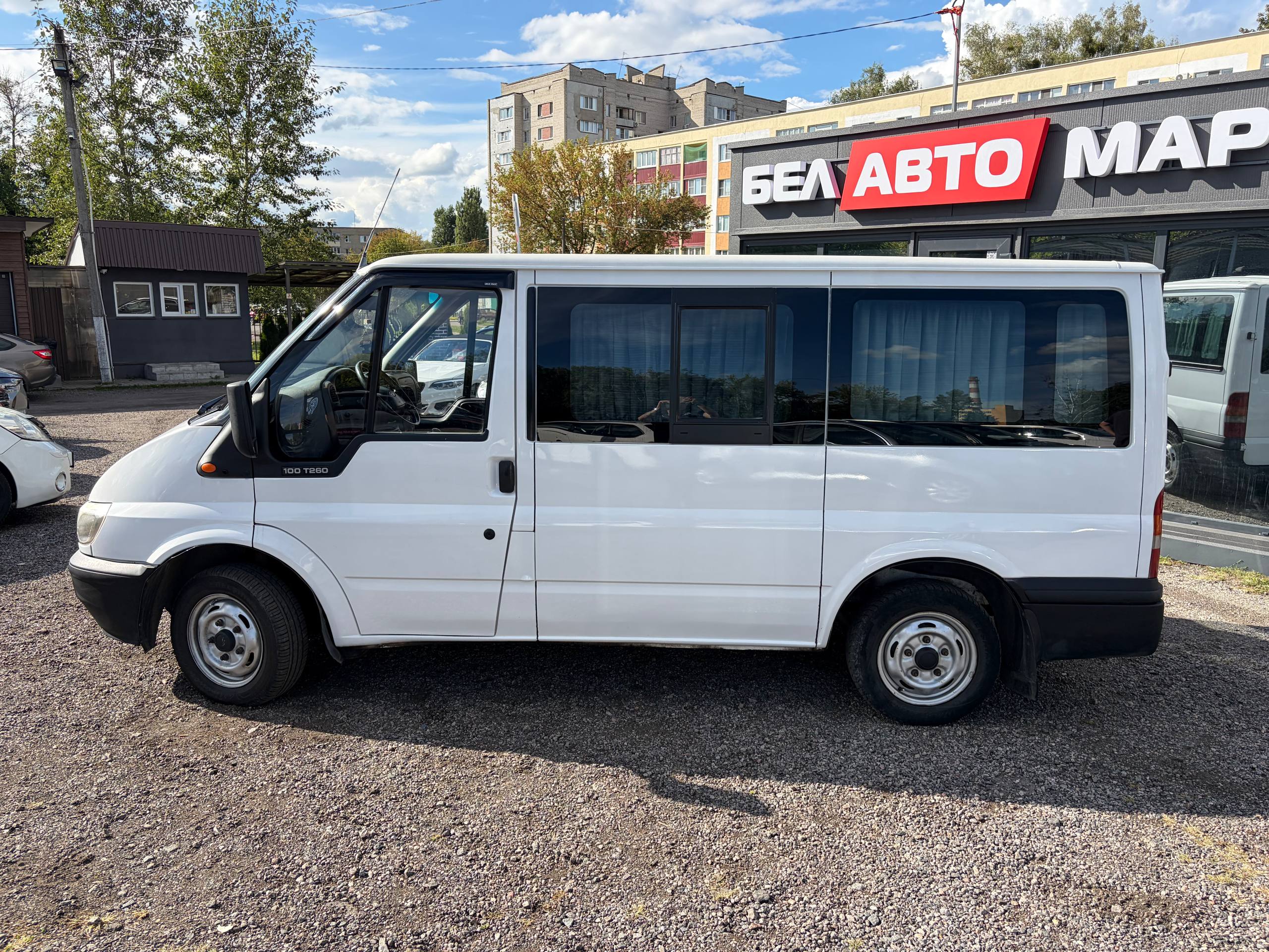 Фото автомобиля 9