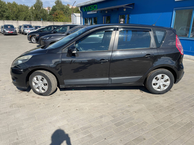 Фото автомобиля 10