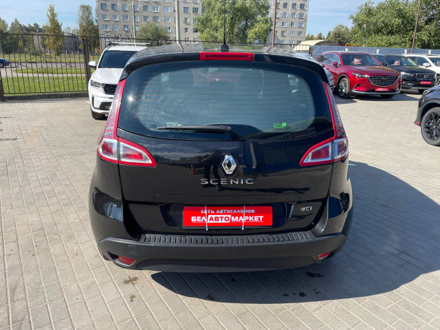 Фото автомобиля 12