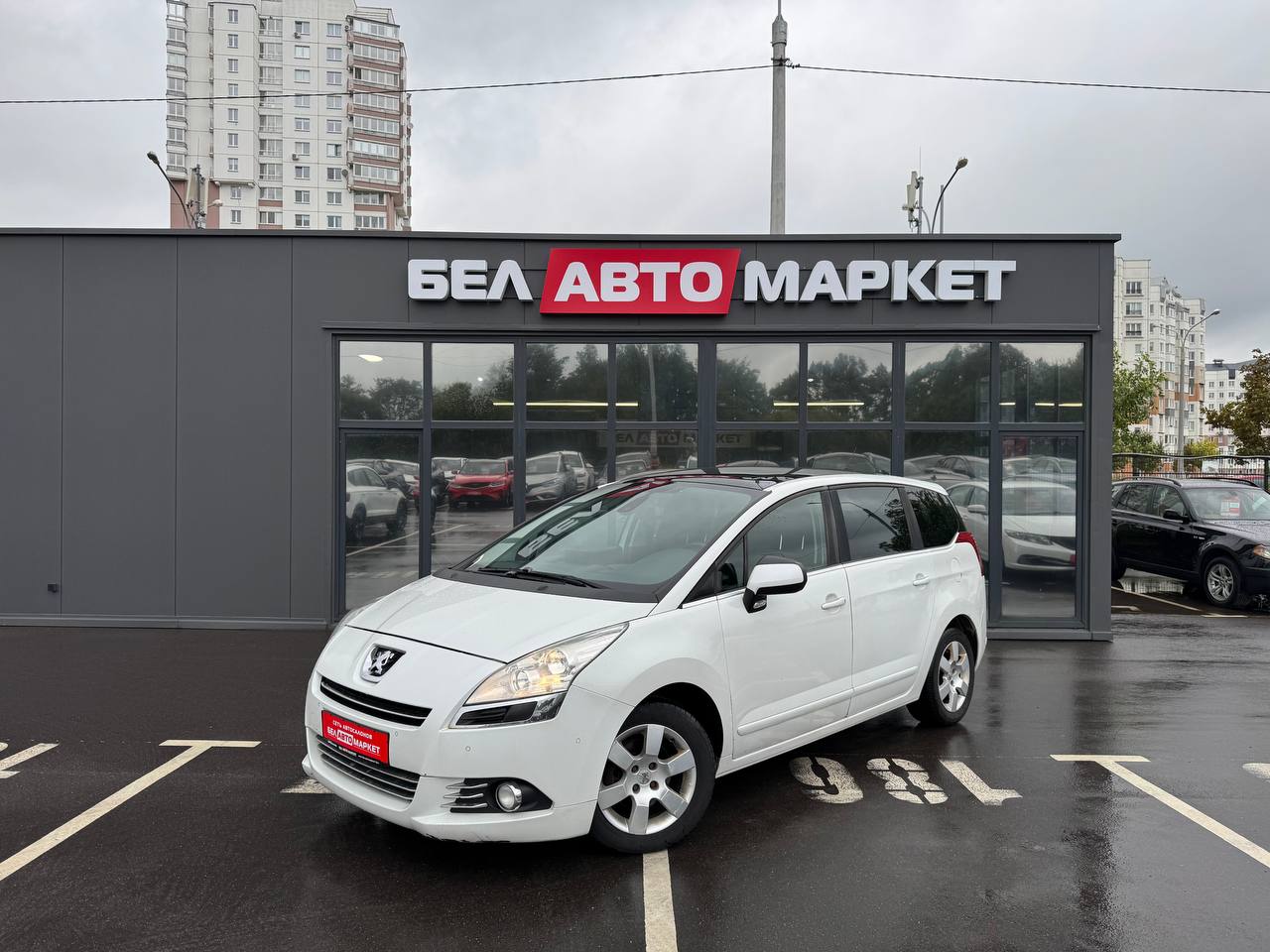 авто с пробегом peugeot 5008 2011