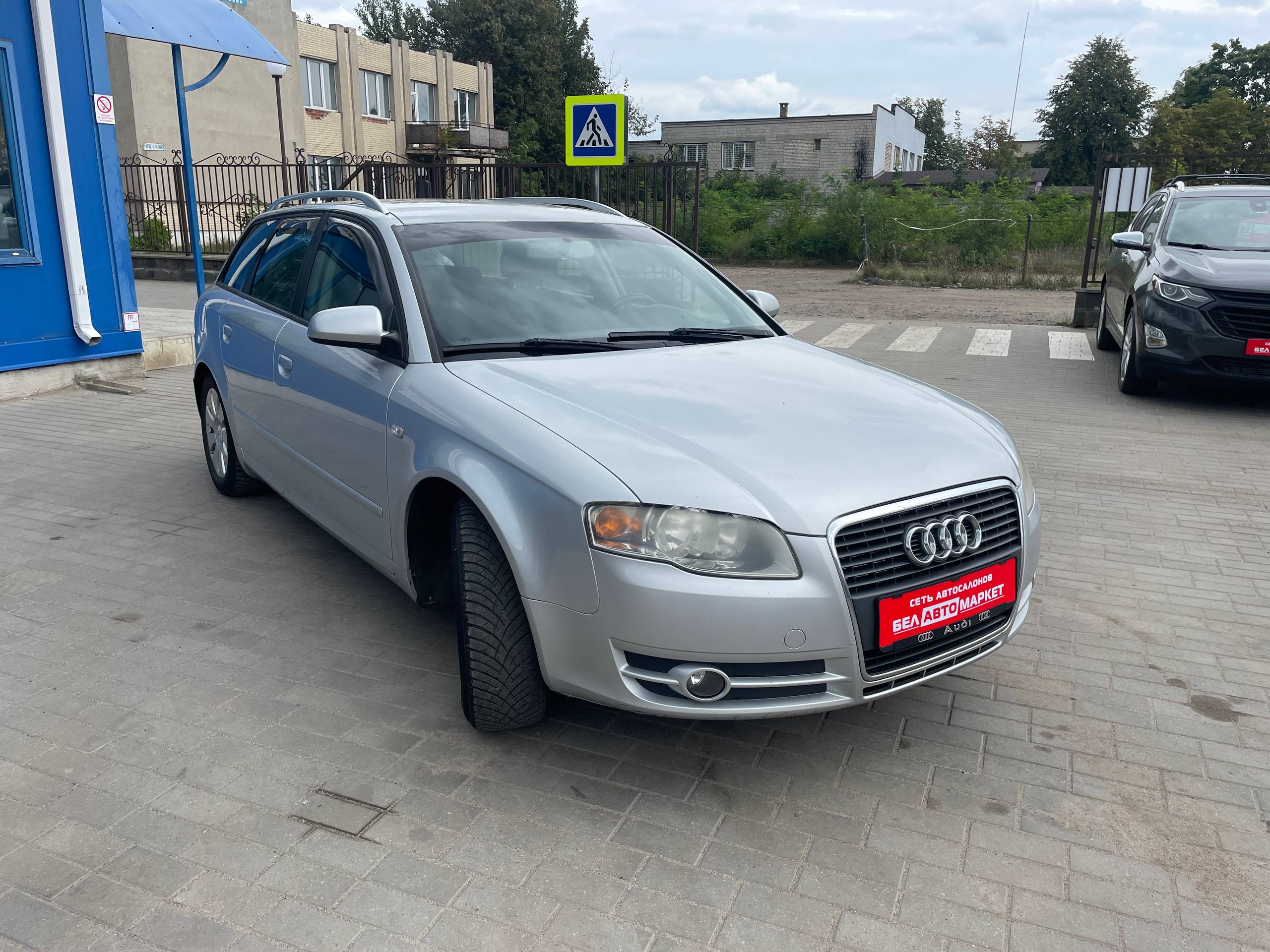 Фото автомобиля 3