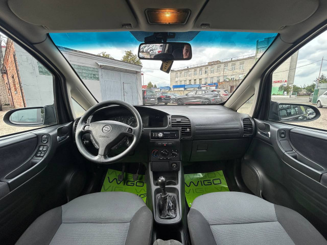 Фото автомобиля 10