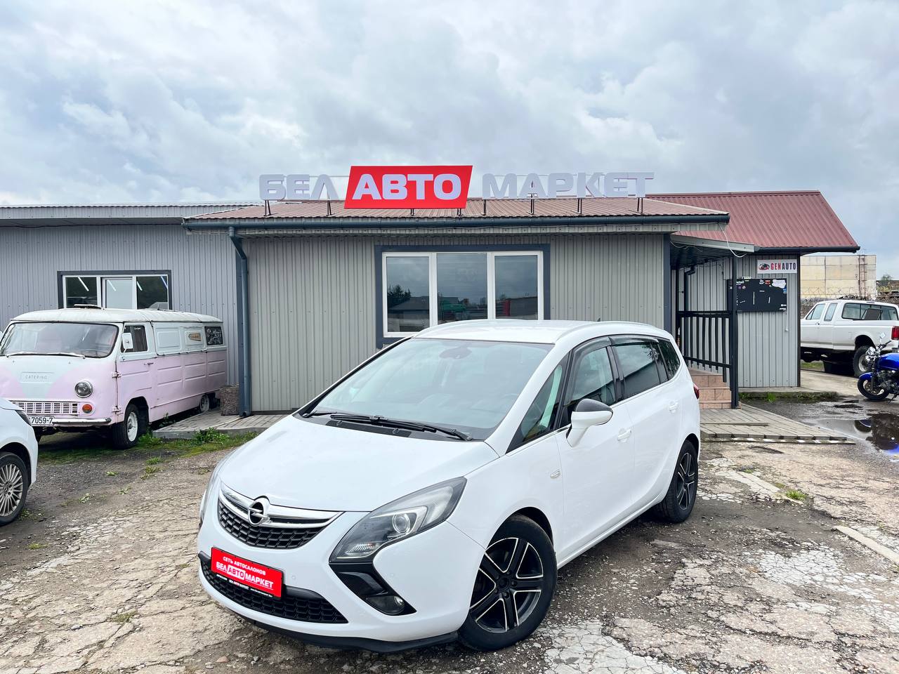авто с пробегом opel zafira 2013