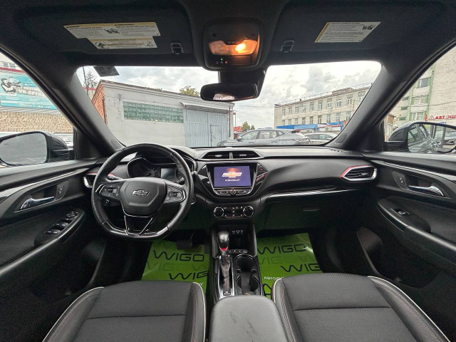 Фото автомобиля 8