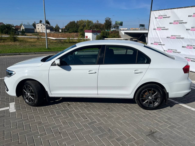 Фото автомобиля 7