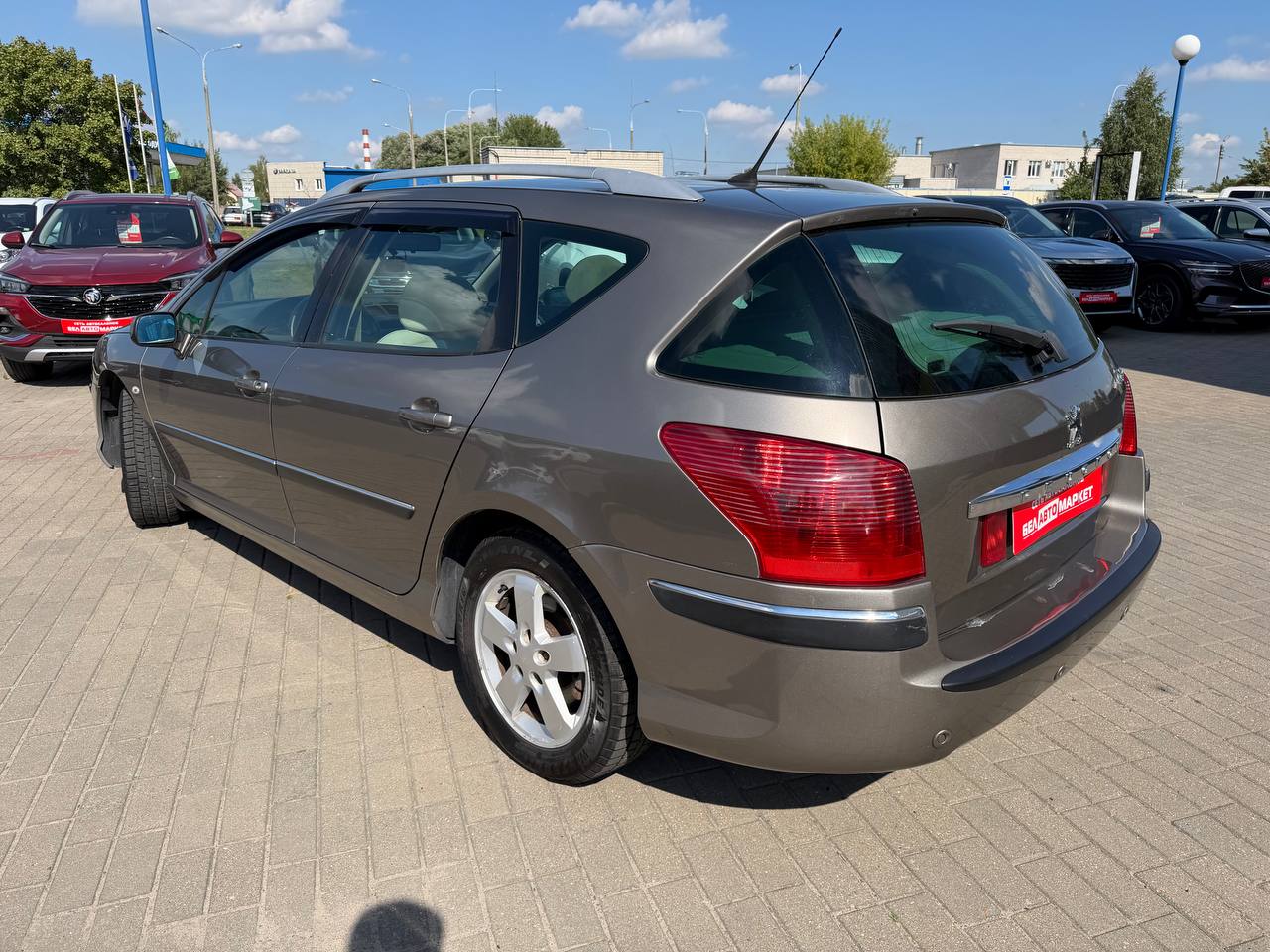Фото автомобиля 6