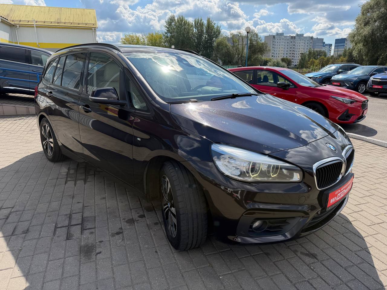 Фото автомобиля 3