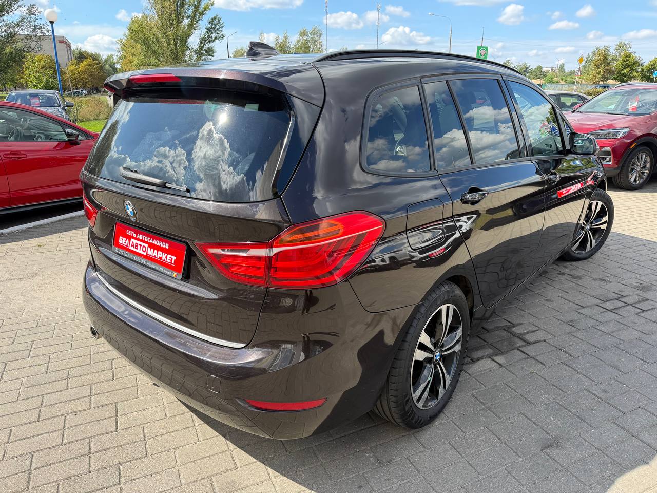 Фото автомобиля 5