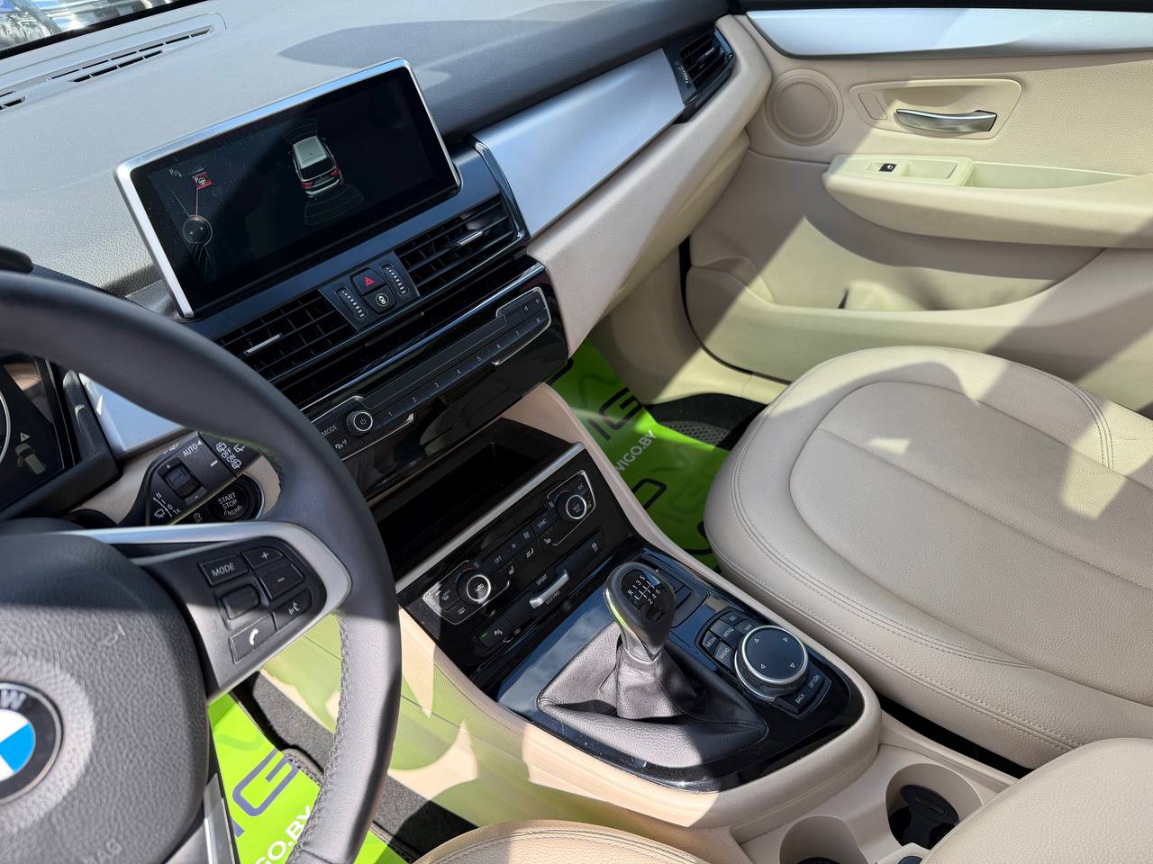 Фото автомобиля 11