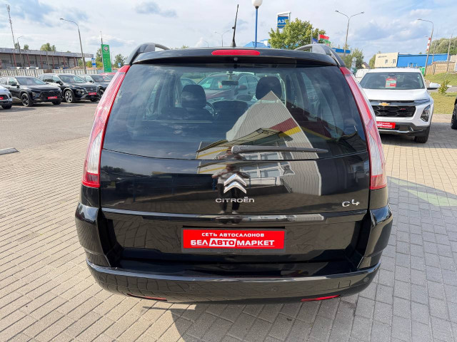 Фото автомобиля 6