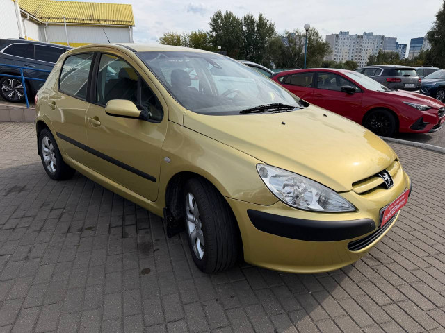 Фото автомобиля 3
