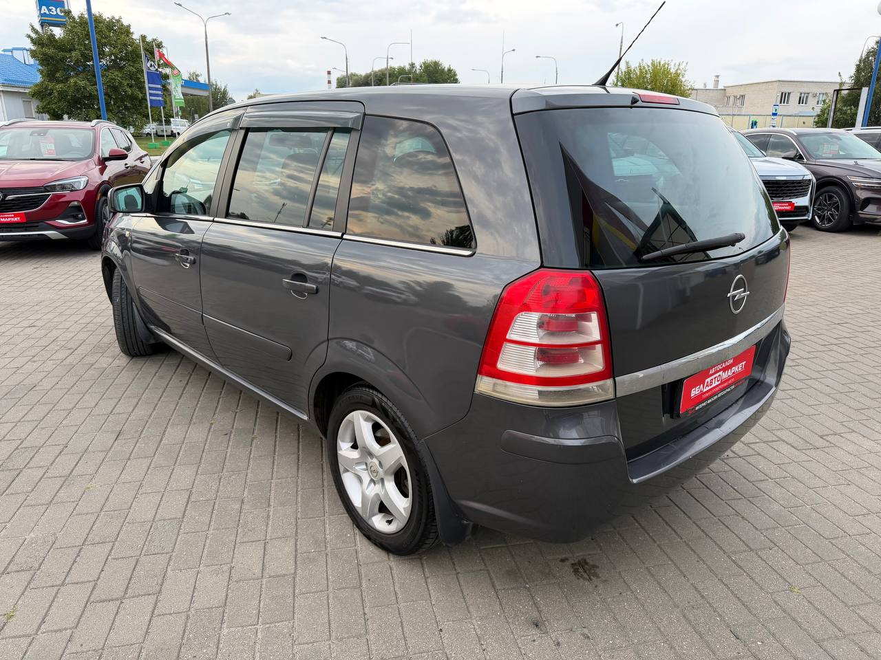 Фото автомобиля 6