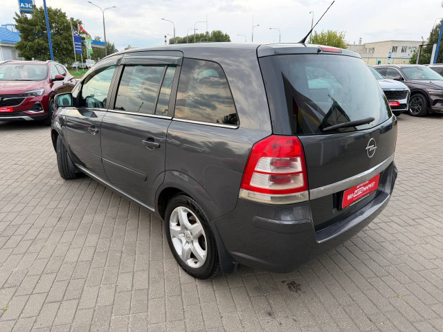 Фото автомобиля 6