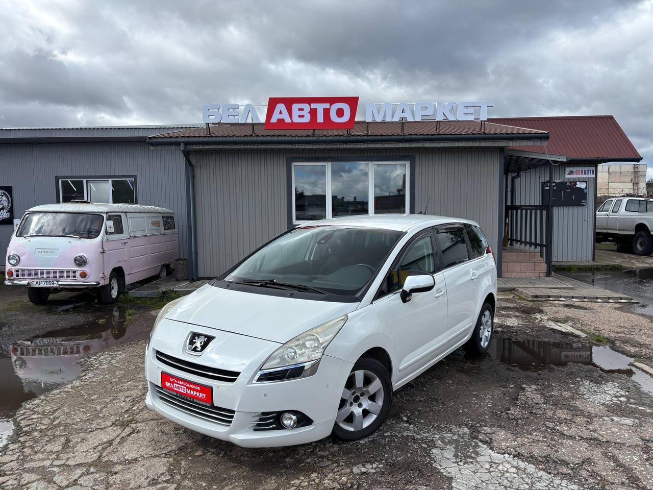 авто с пробегом peugeot 5008 2011