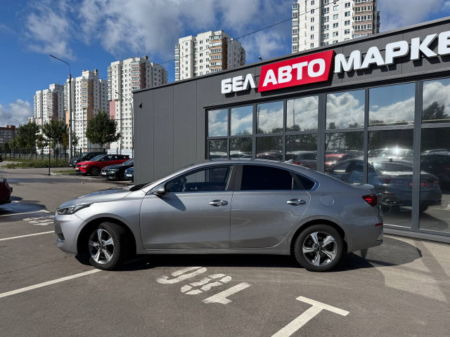 Фото автомобиля 7