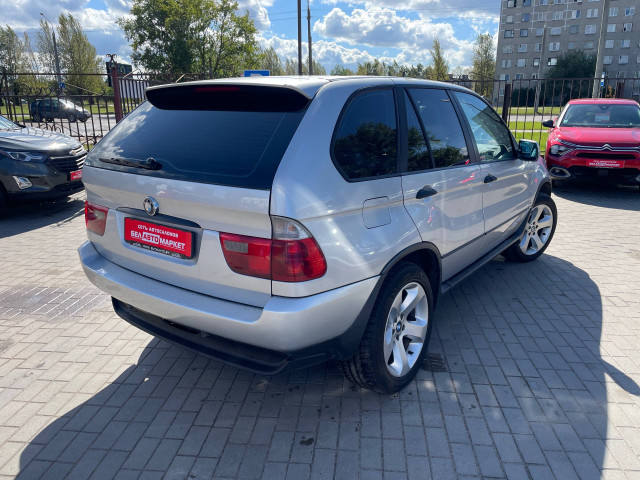 Фото автомобиля 9