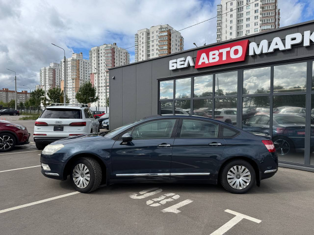 Фото автомобиля 7