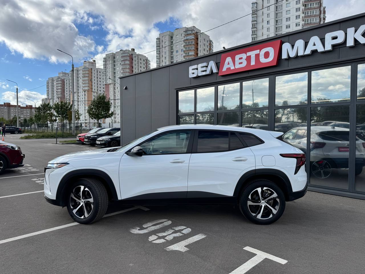Фото автомобиля 7
