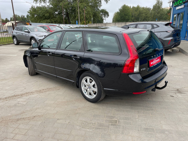 Фото автомобиля 9