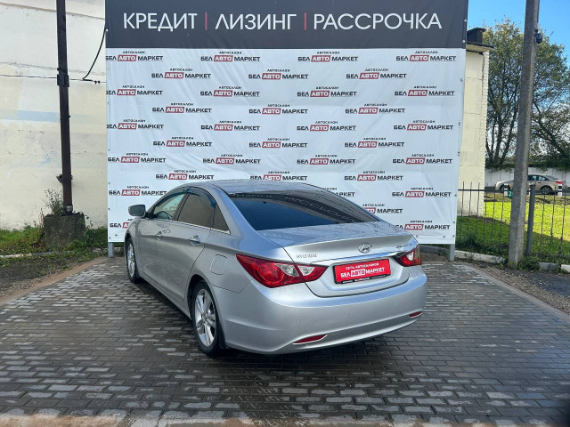 Фото автомобиля 3