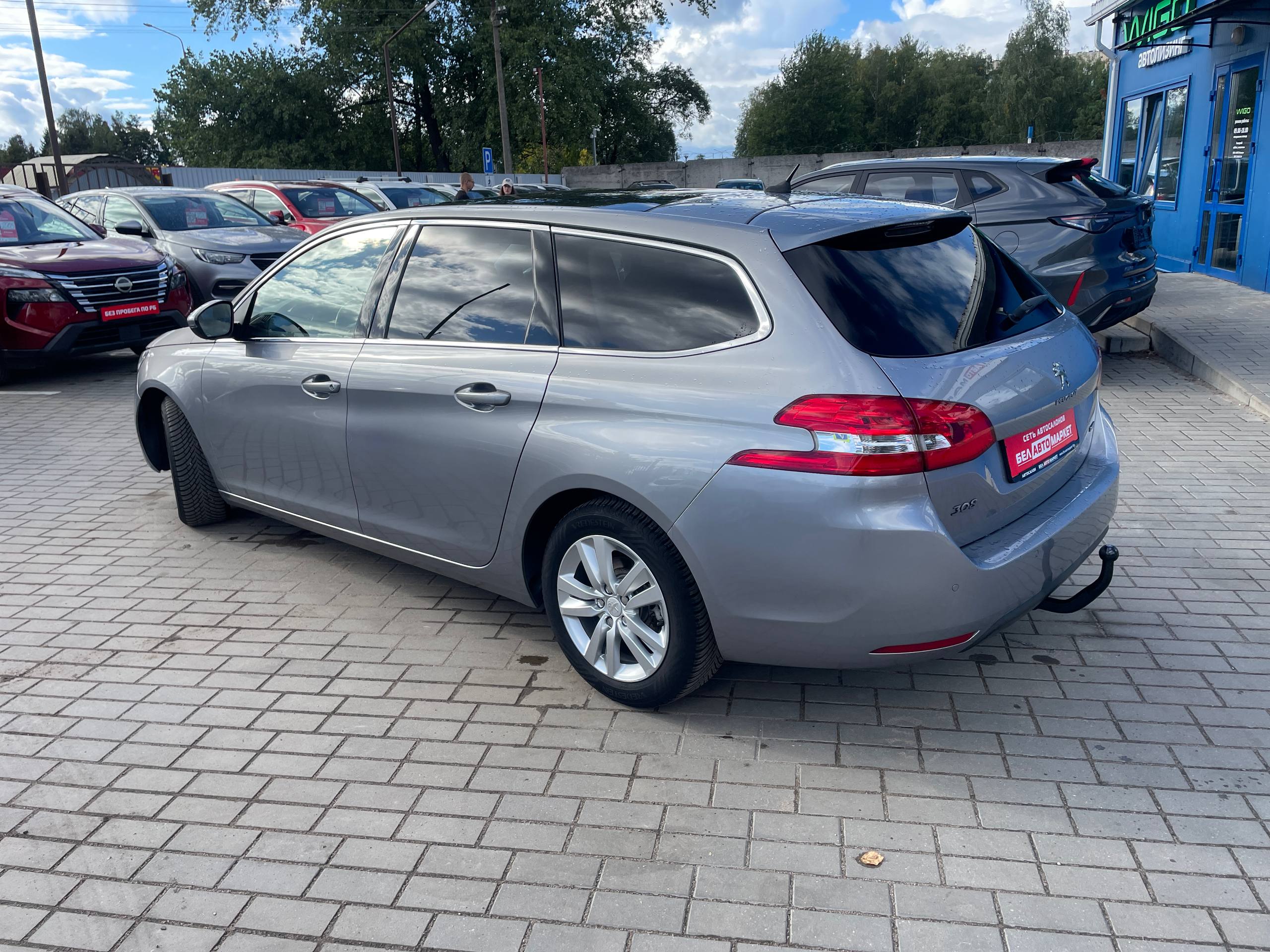 Фото автомобиля 10