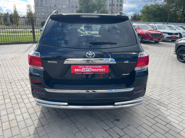 Фото автомобиля 12