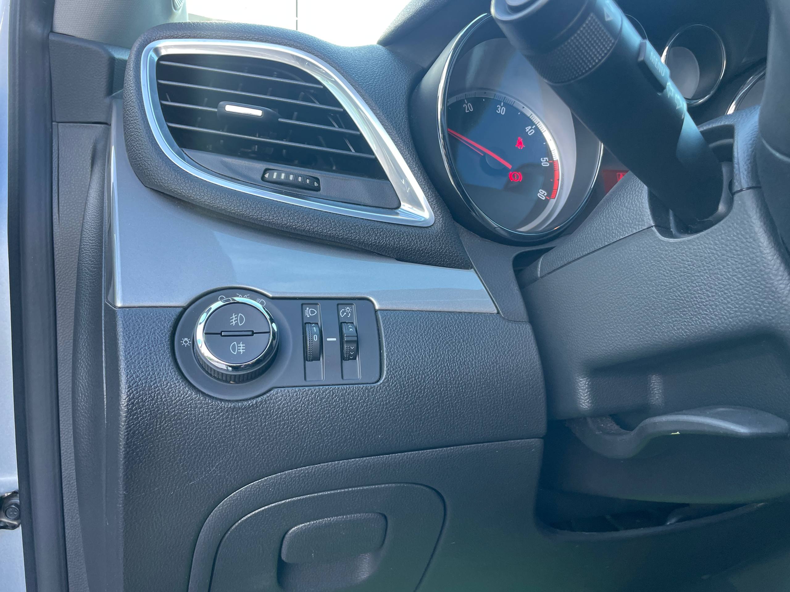 Фото автомобиля 12