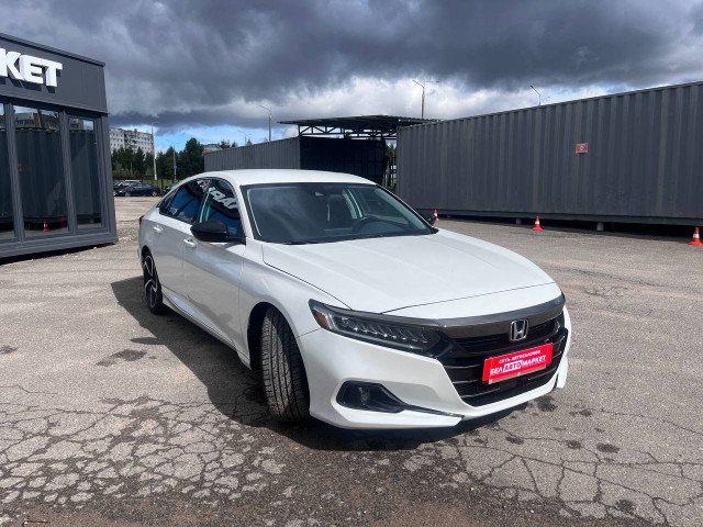 Фото автомобиля 2